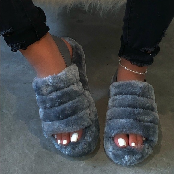 Fur Slides - Picture 4 of 5